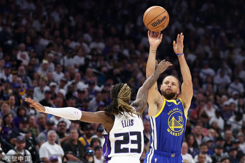 秀运动员个 秀运动员个